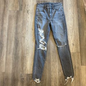American Eagle High Rise Jeans